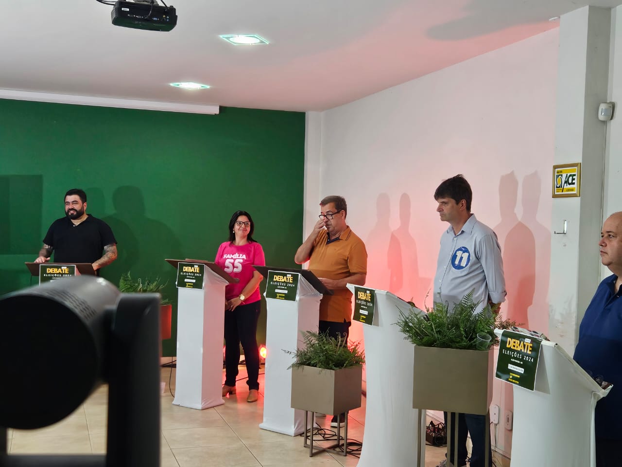 DEBATE PARA PREFEITURA MUNICIPAL DE ALÉM PARAÍBA 