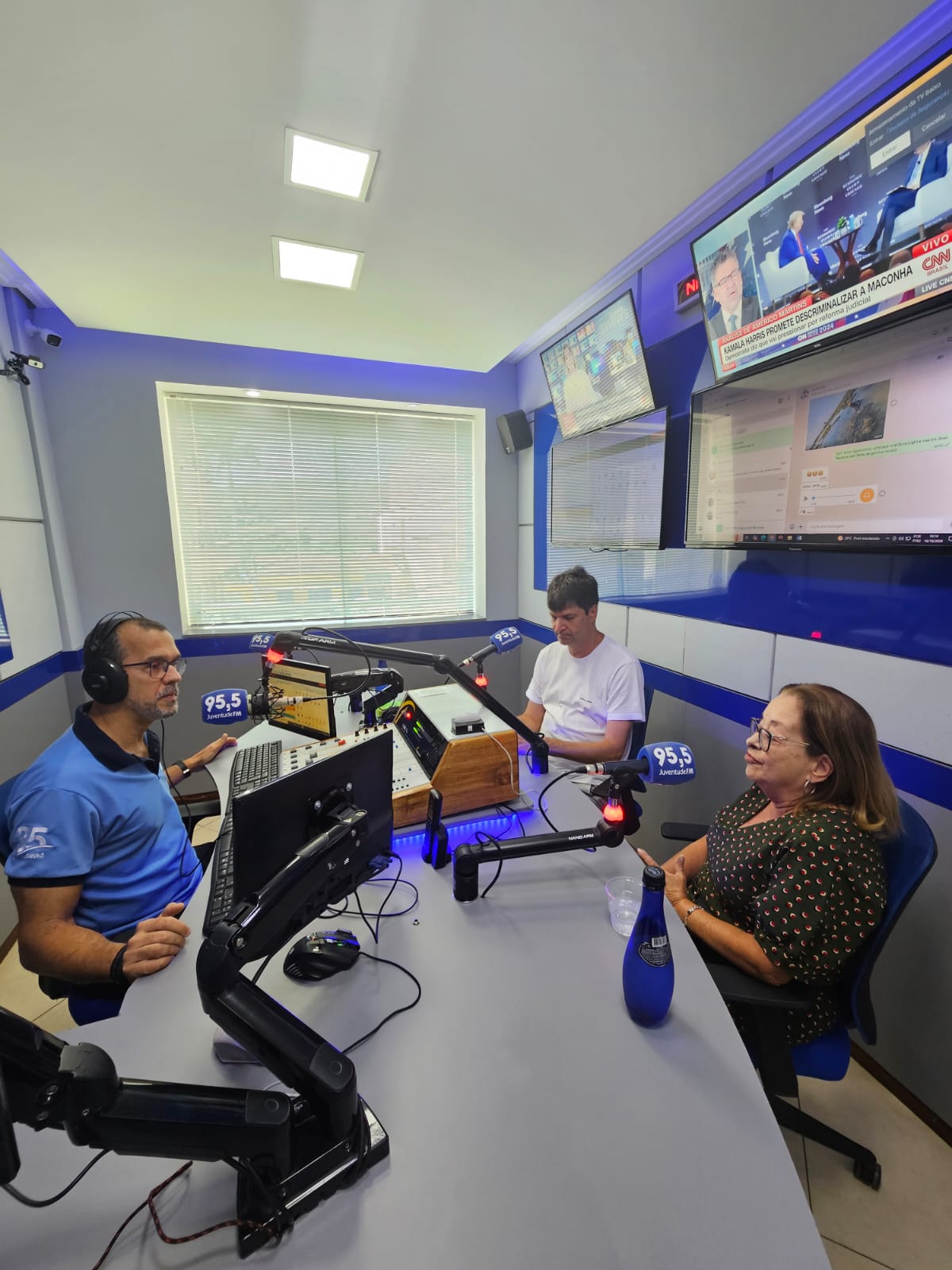 PREFEITO ELEITO DE ALÉM PARAÍBA DR.PAULO E VICE ELEITO GUARÁ EM NOSSOS ESTÚDIOS